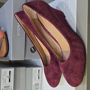 Vionic Elevated Antonia Merlot Size 8
